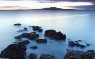 关于新澳门六合彩的一个误区被反复传播：真相其实是所谓概率优势多是话术：越早止损越省心