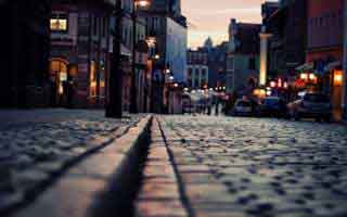 我只是点开爱游戏官方网站页面，手机就出现异常提示，关键就在这里